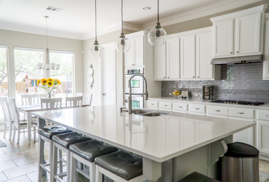 kitchen and dining area chef house home